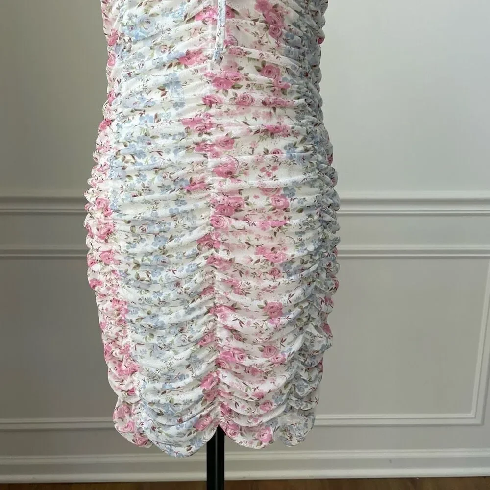 Madden NYC Junior Sweetheart Cut-Out Bodycon Ruched Dress Floral Country Western